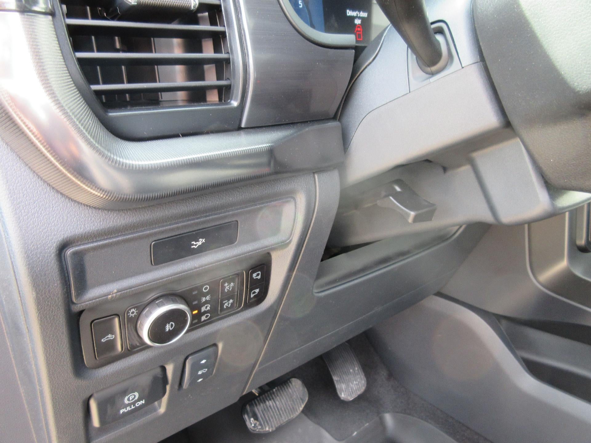 2026 Ford F-150 LARIAT 4WD SuperCrew 5.5' Box