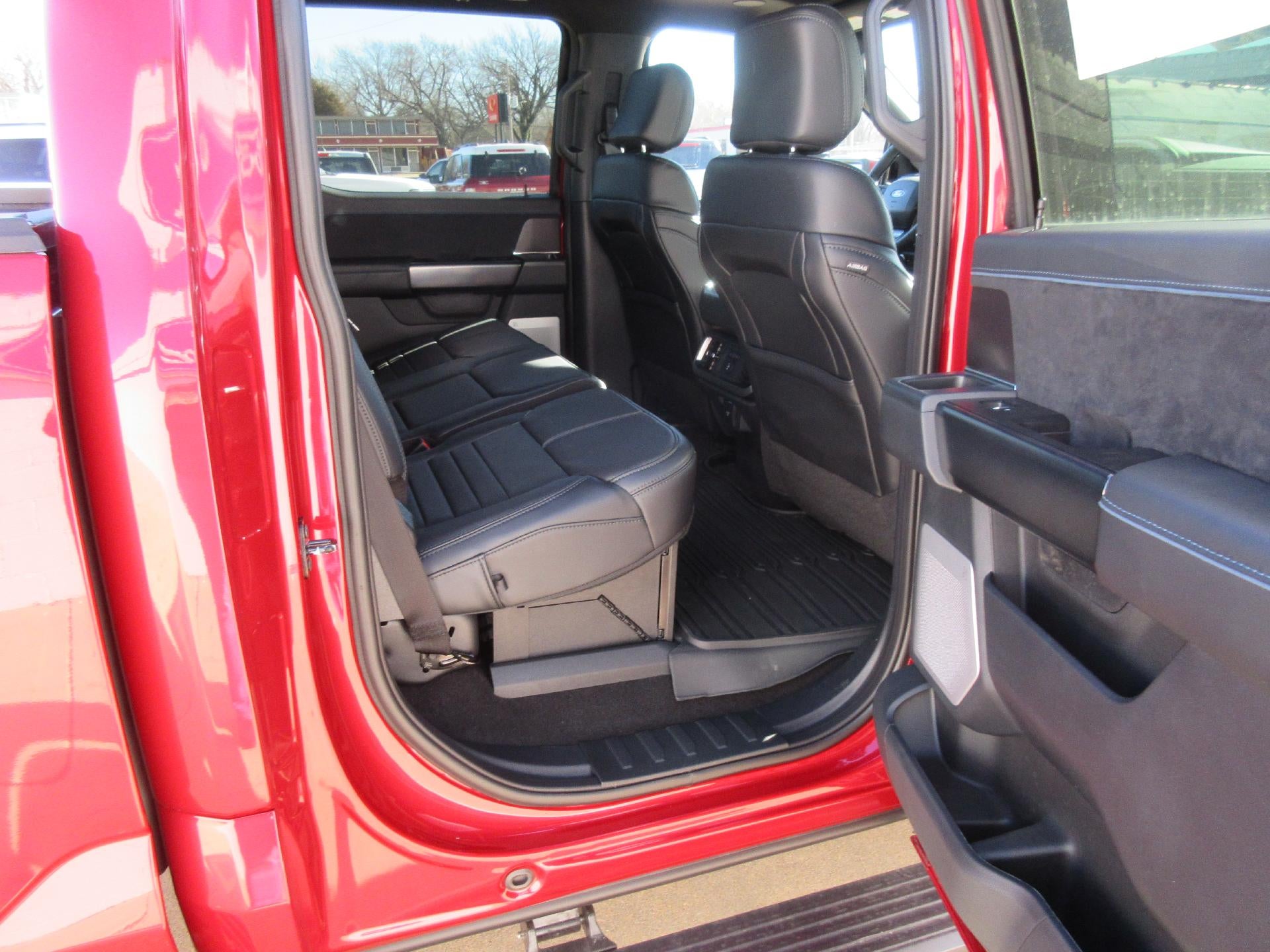 2025 Ford F-150 Platinum 4WD SuperCrew 5.5' Box