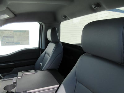 2026 Ford F-150 XL 4WD Reg Cab 8' Box