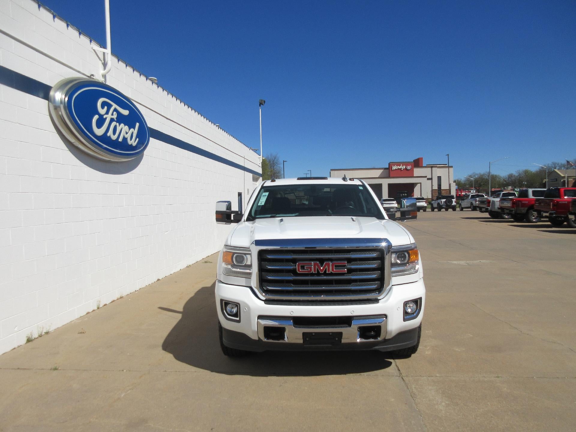 2015 GMC Sierra 2500HD available WiFi Double Cab Standard Box 4-Wheel Drive SLT