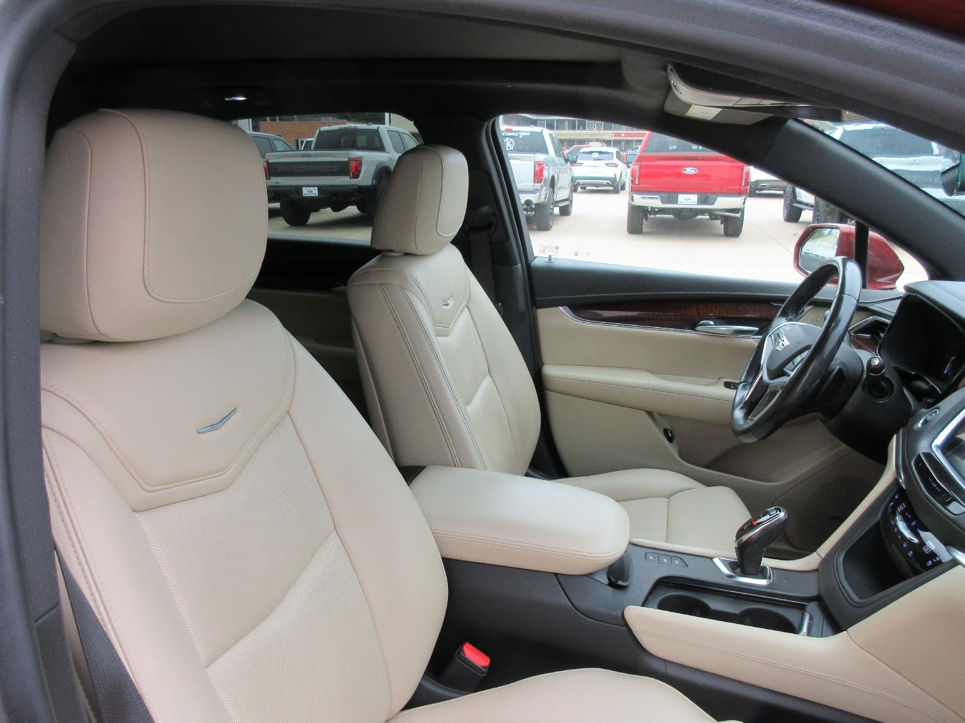 2018 Cadillac XT5 AWD 4dr Premium Luxury