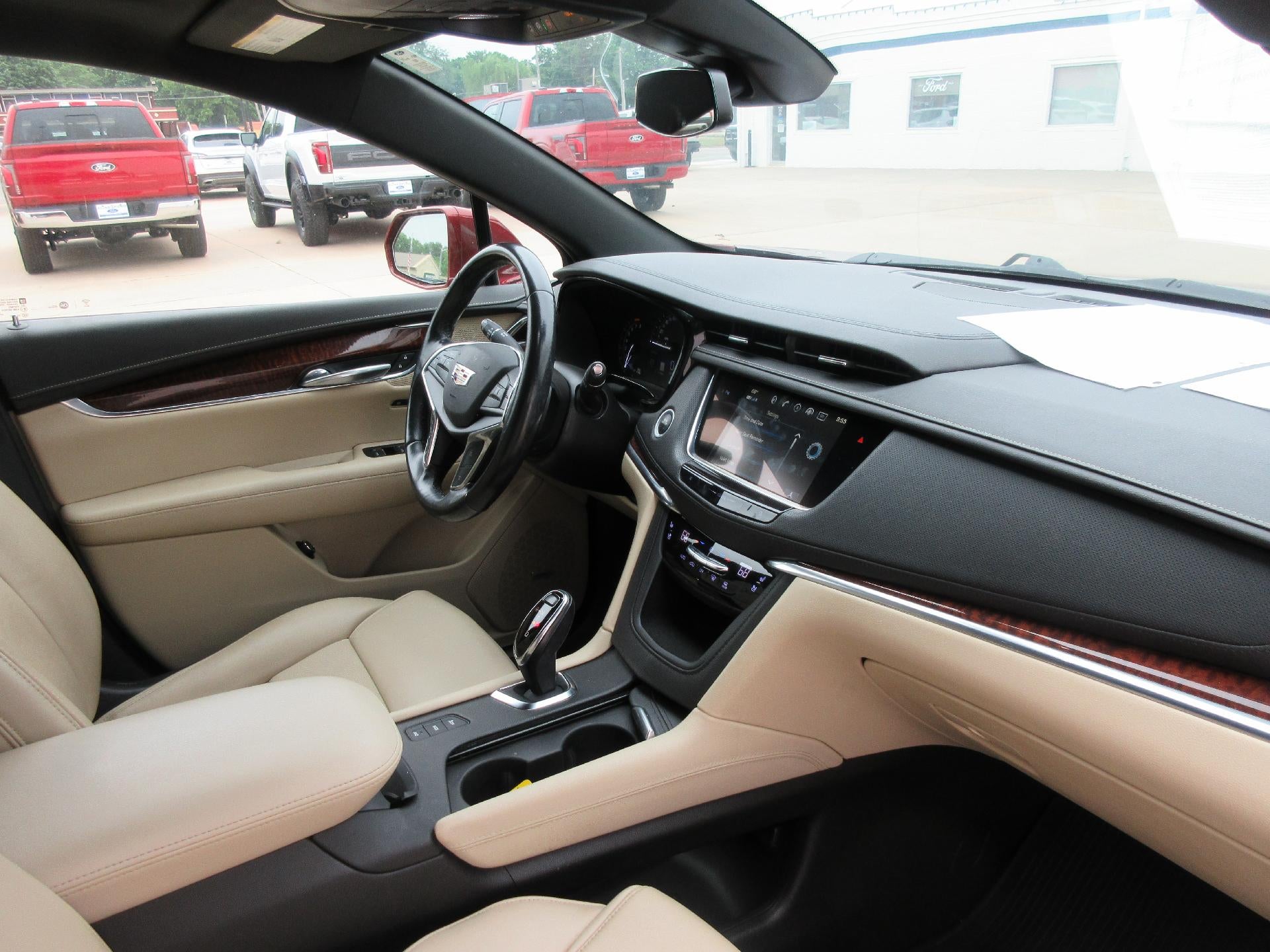 2018 Cadillac XT5 AWD 4dr Premium Luxury