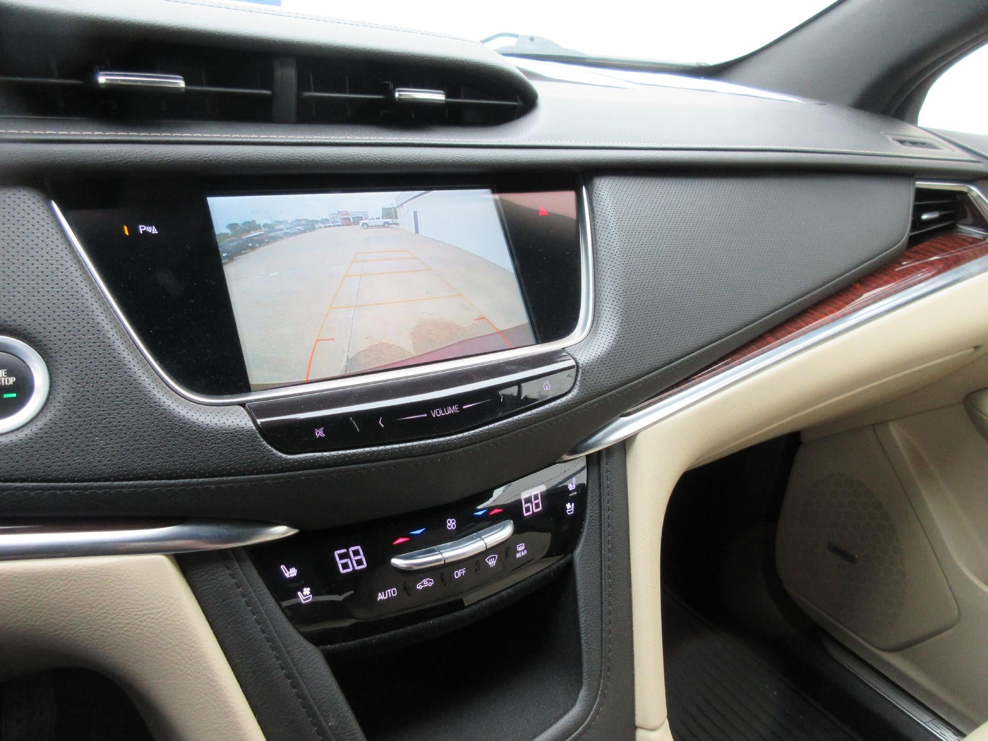 2018 Cadillac XT5 AWD 4dr Premium Luxury