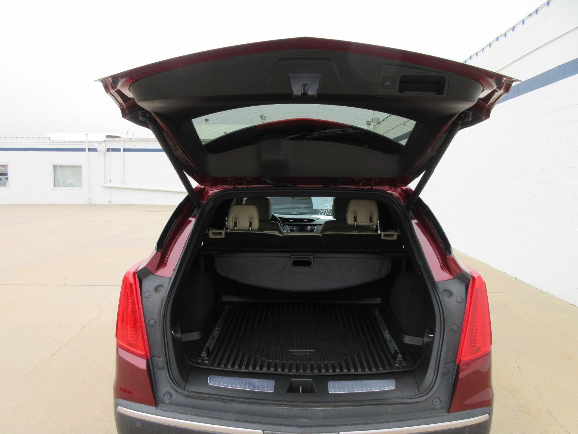 2018 Cadillac XT5 AWD 4dr Premium Luxury