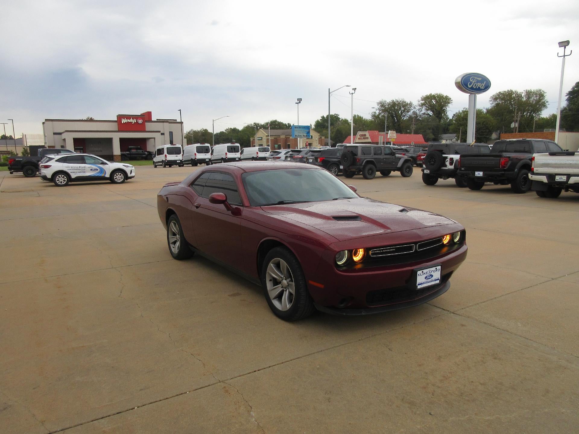 2019 Dodge Challenger SXT RWD