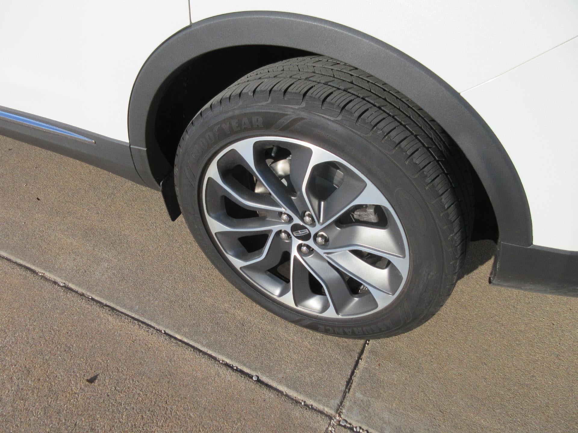 2023 Lincoln Nautilus Reserve AWD