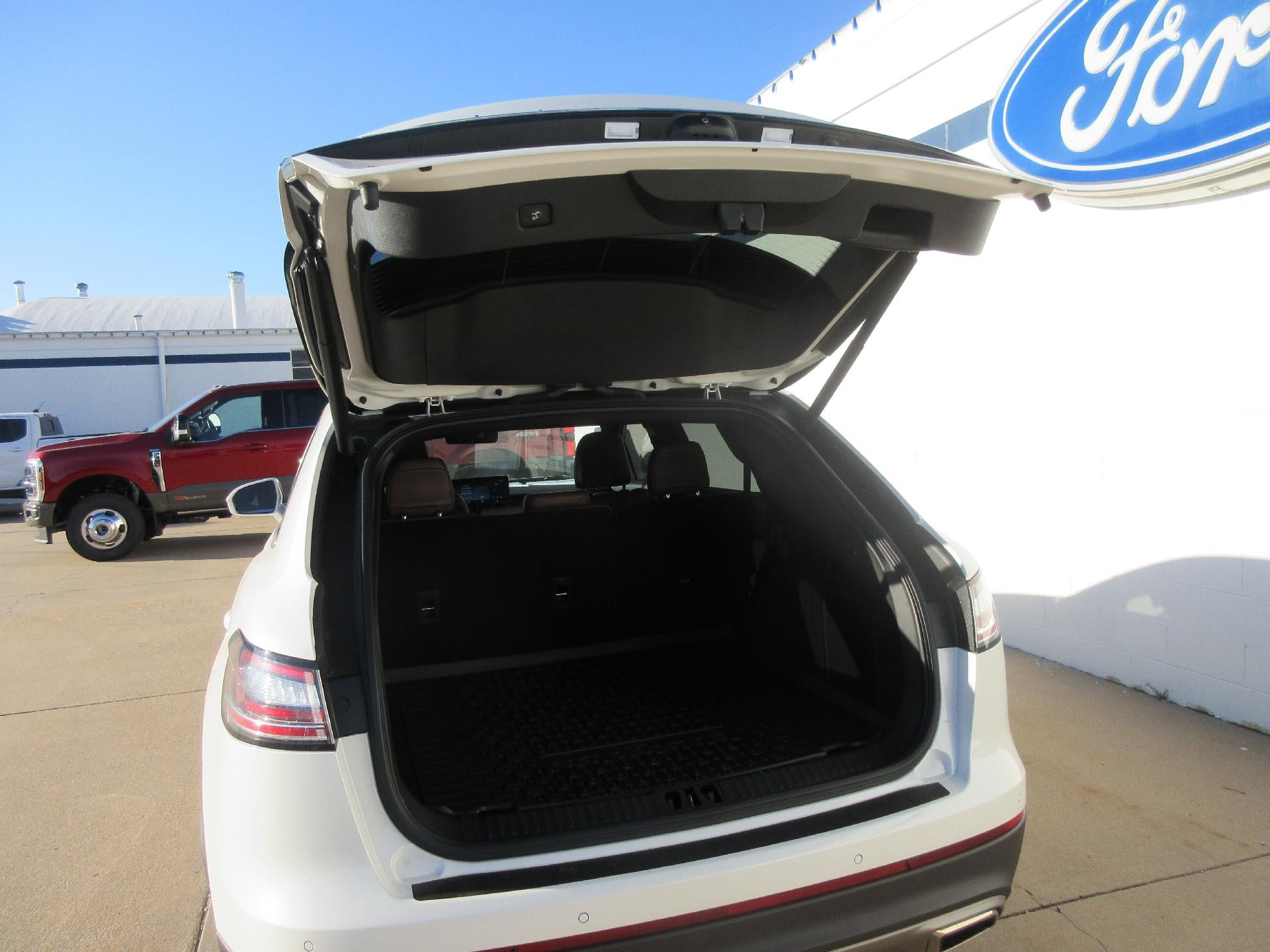 2023 Lincoln Nautilus Reserve AWD