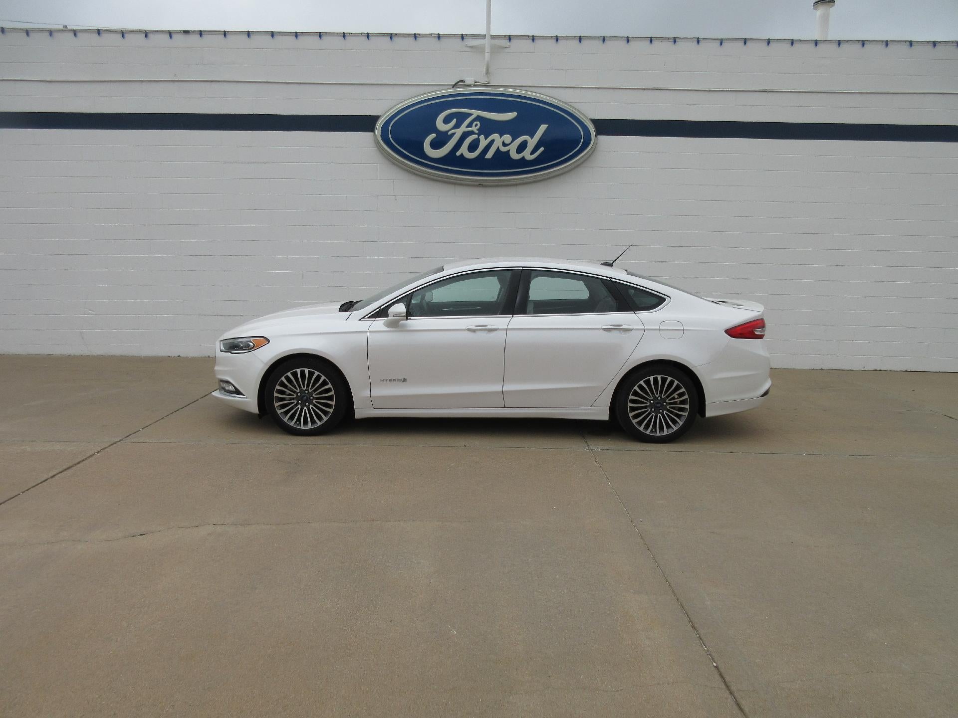 2018 Ford Fusion Titanium's photo