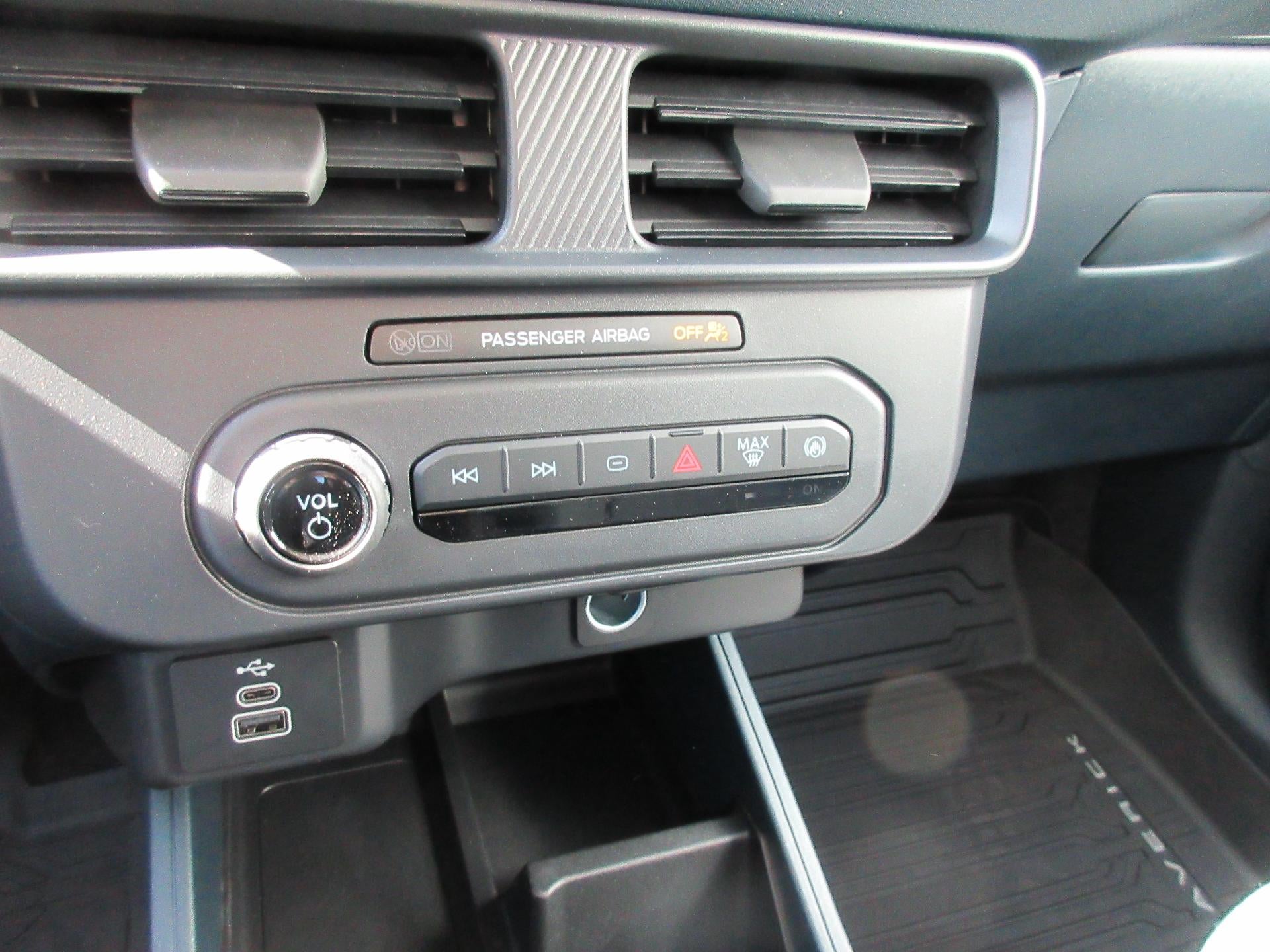 2026 Ford Maverick XL AWD SuperCrew