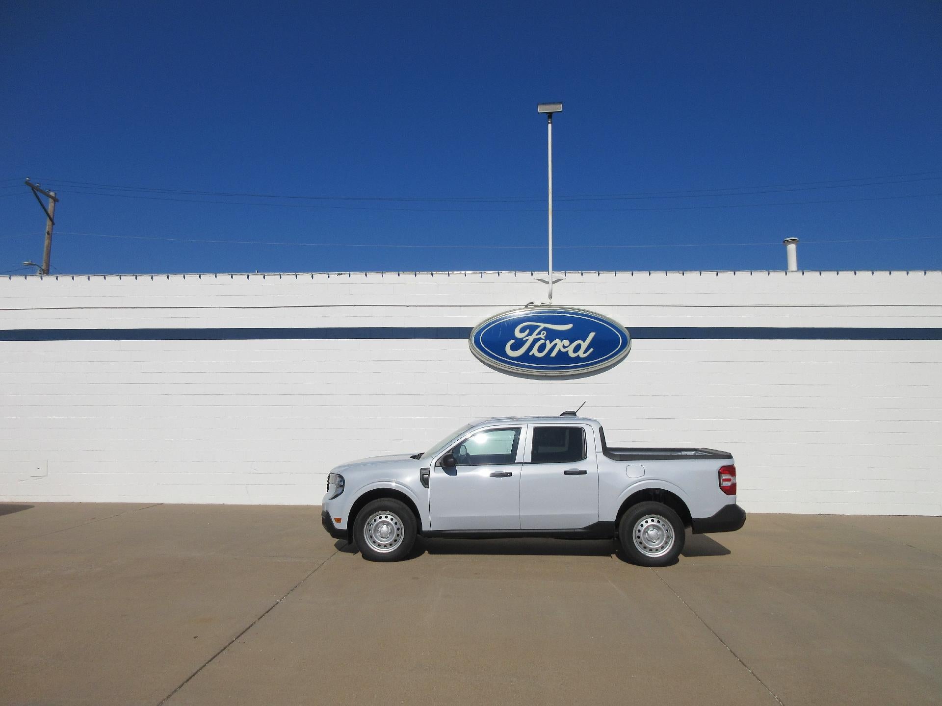 2026 Ford Maverick XL AWD SuperCrew
