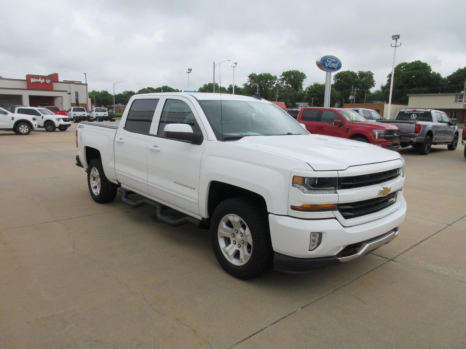 2018 Chevrolet Silverado 1500 Crew Cab Short Box 4-Wheel Drive LT Z71