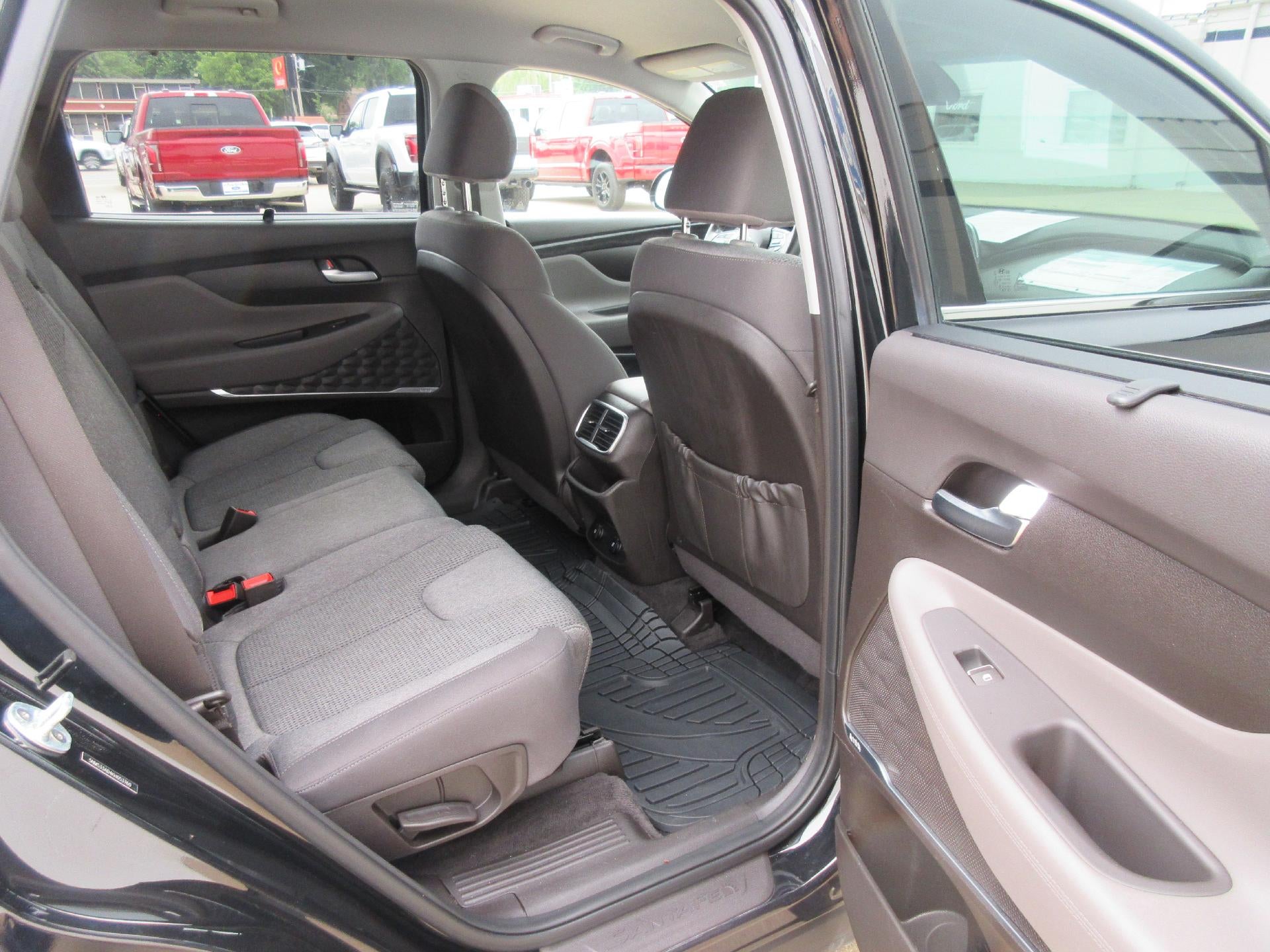 2019 Hyundai SANTA FE SEL Plus 2.4L Auto FWD