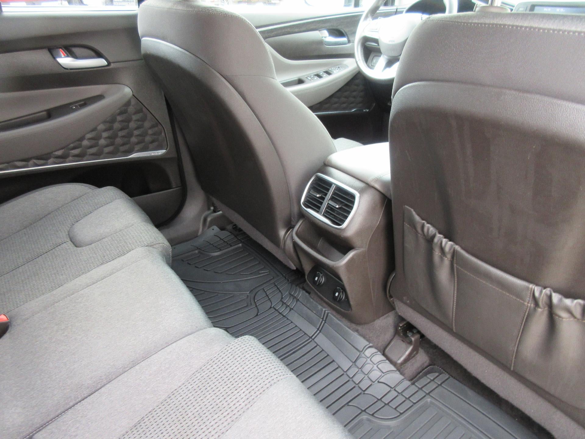 2019 Hyundai SANTA FE SEL Plus 2.4L Auto FWD