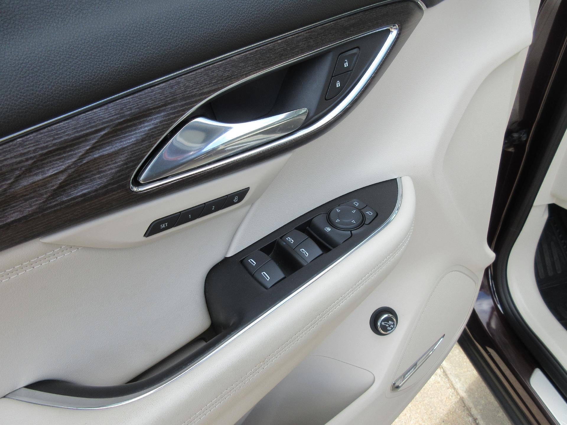 2023 Buick Envision FWD 4dr Avenir