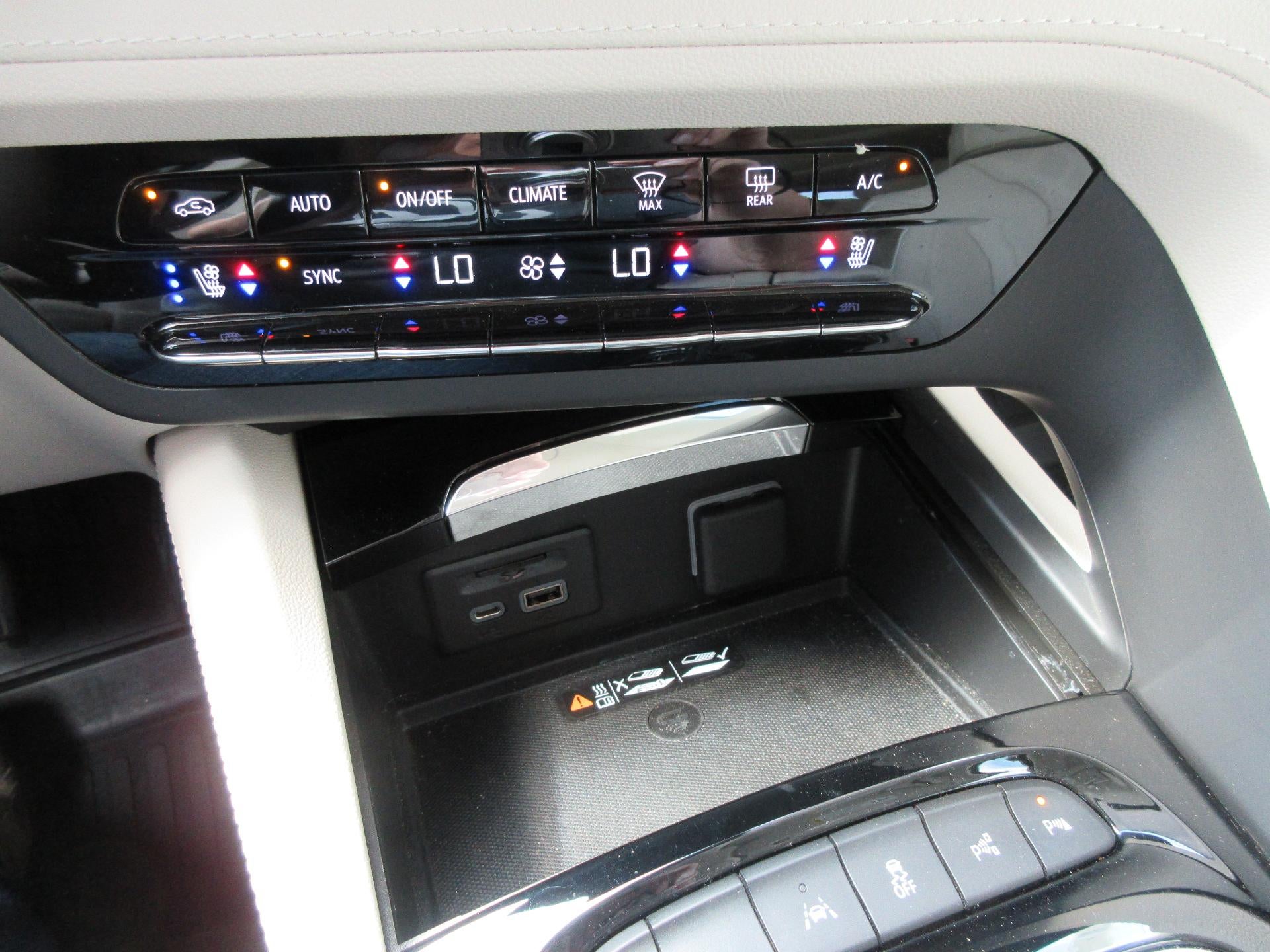 2023 Buick Envision FWD 4dr Avenir